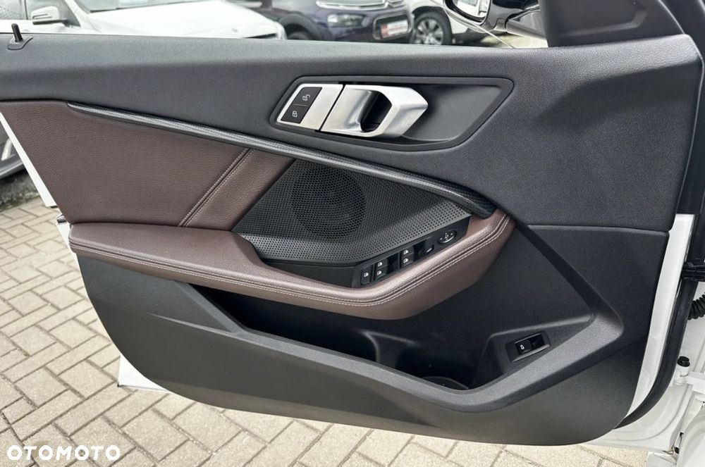 BMW Seria 1 118i Sport Line - 18