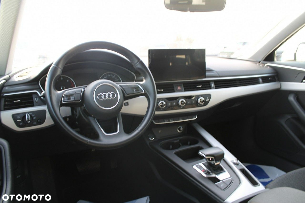 Audi A4 - 18