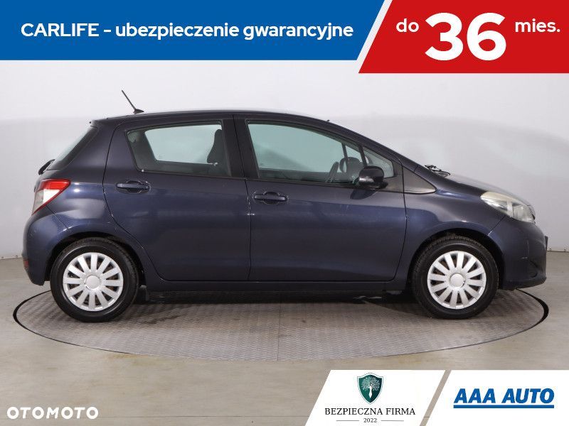 Toyota Yaris - 8