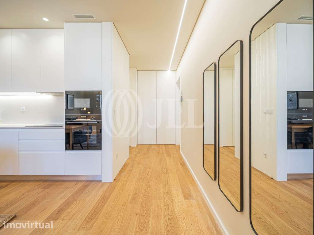 Apartamento T1, com garagem, no centro de Matosinhos - Grande imagem: 4/19