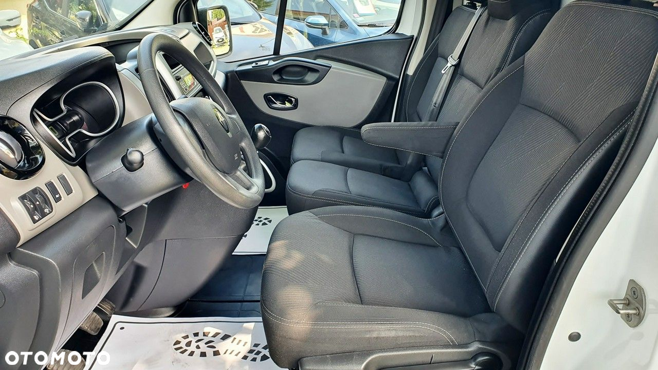 Renault Trafic - 20