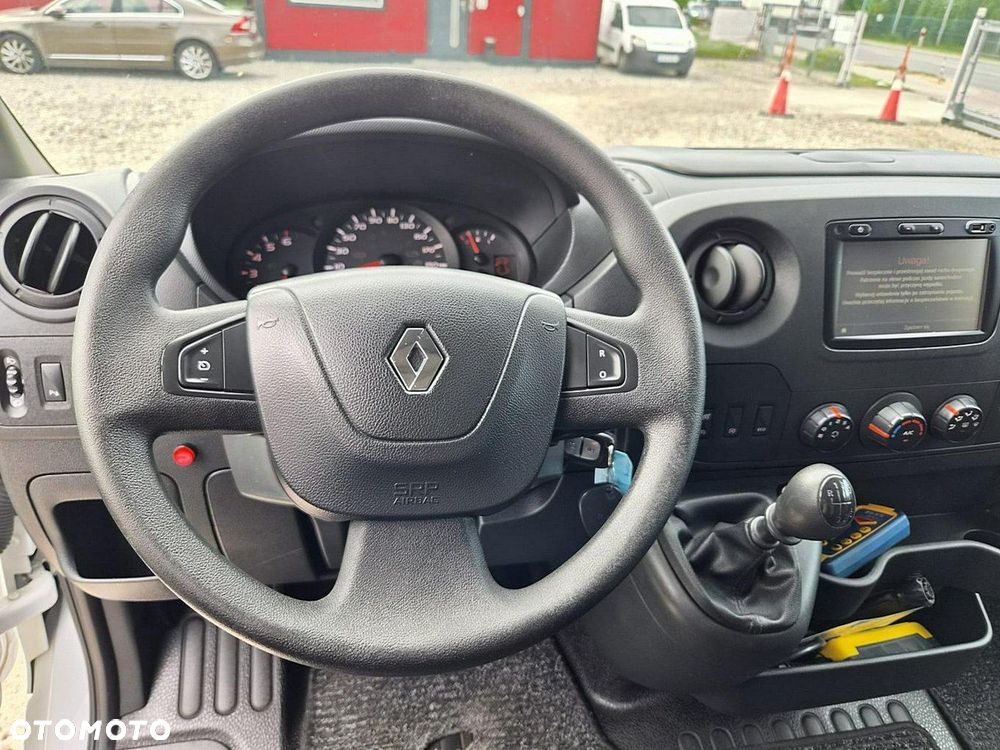 Renault Master - 17