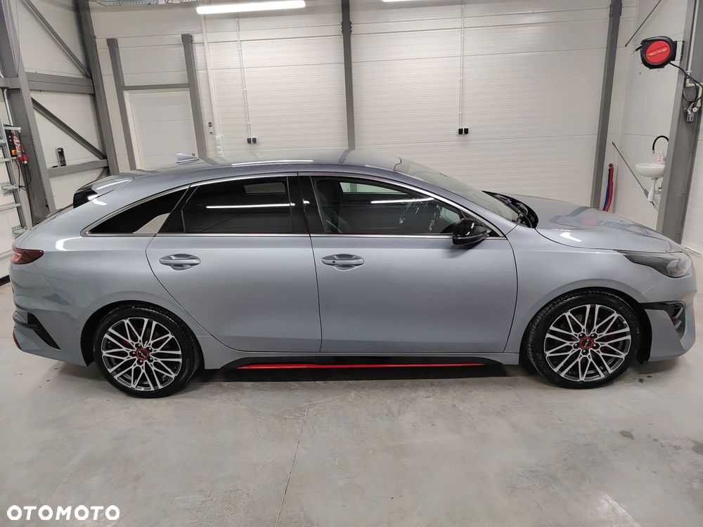 Kia ProCeed 1.6 T-GDI DCT7 OPF GT - 16