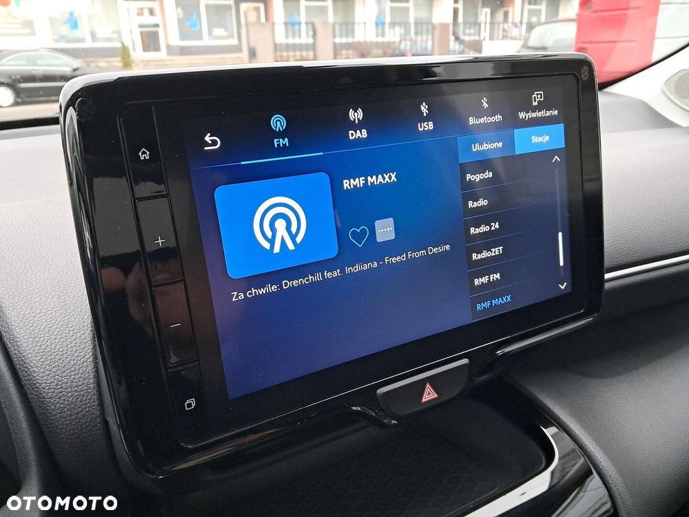 Toyota Yaris Cross Hybrid 1.5 Comfort 4x4 - 20