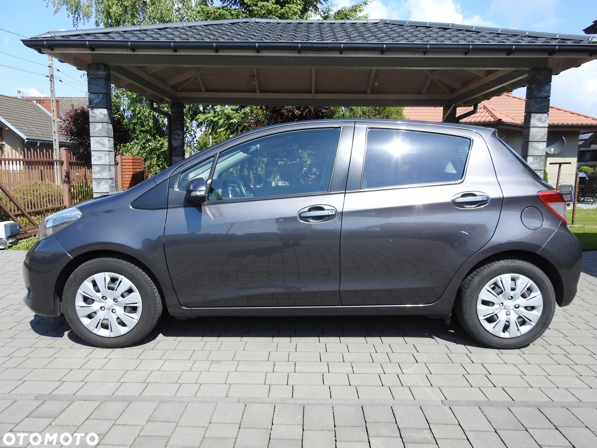 Toyota Yaris 1.0 Active - 34