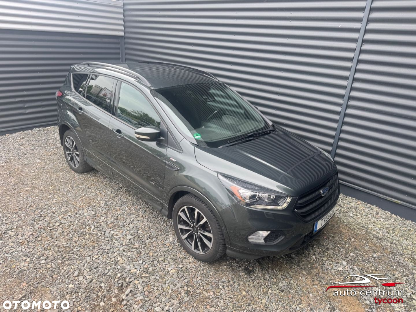 Ford Kuga - 3