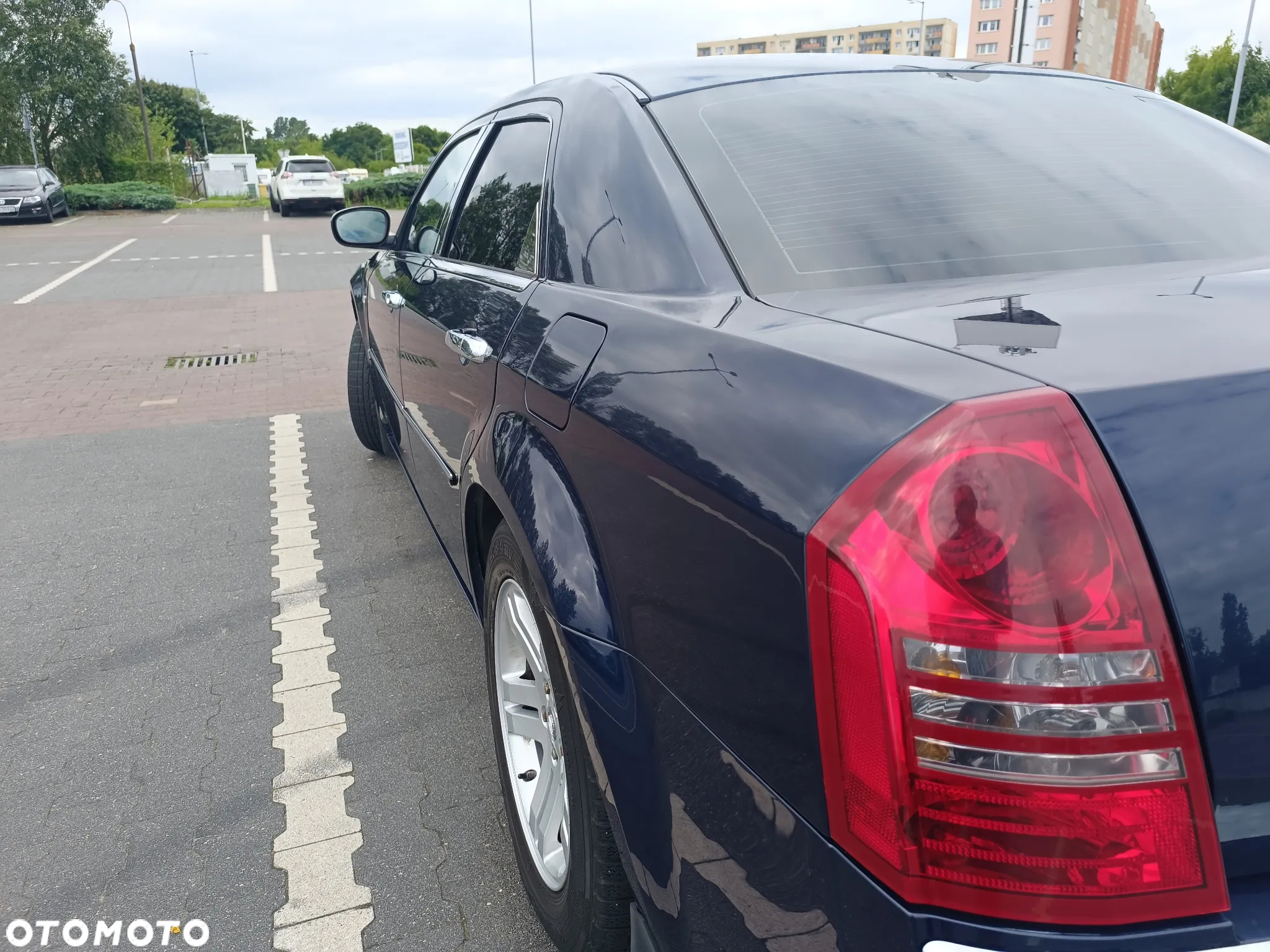 Chrysler 300C 2.7 V6 - 10