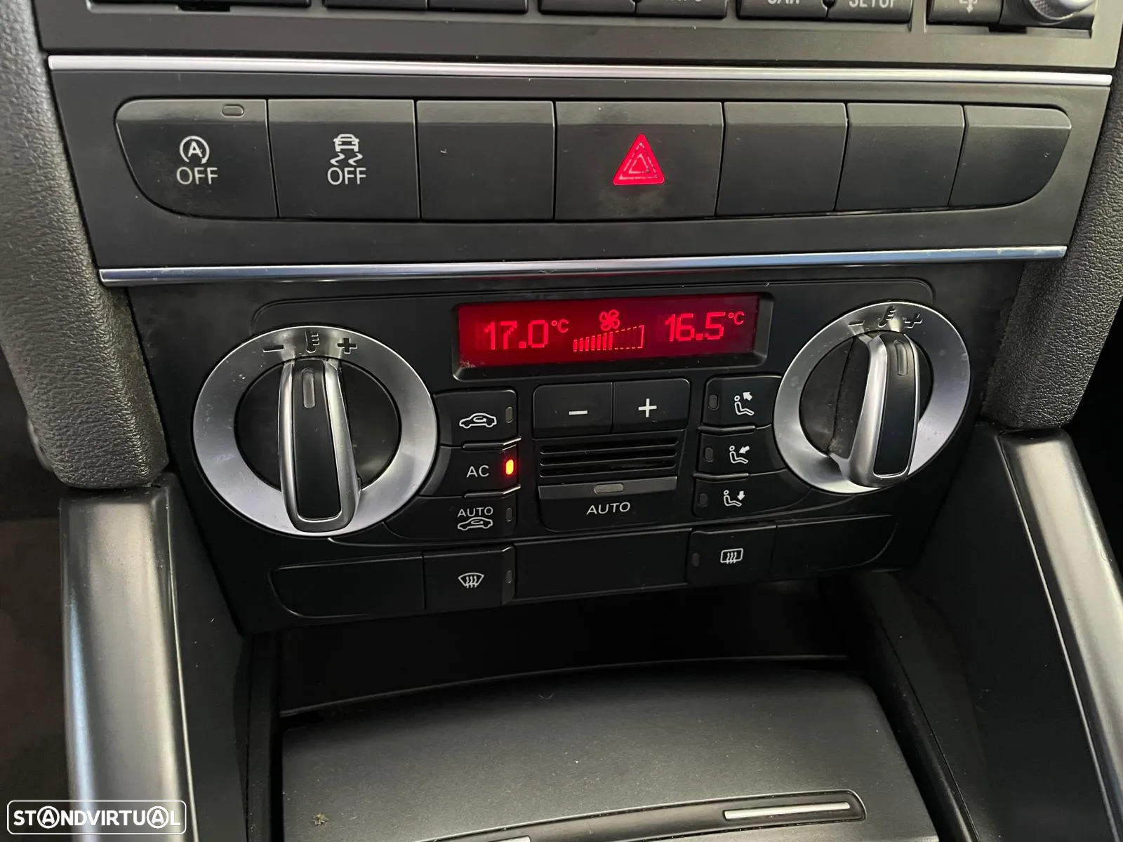 Audi A3 Sportback 1.6 TDI Attraction Business Line - 13