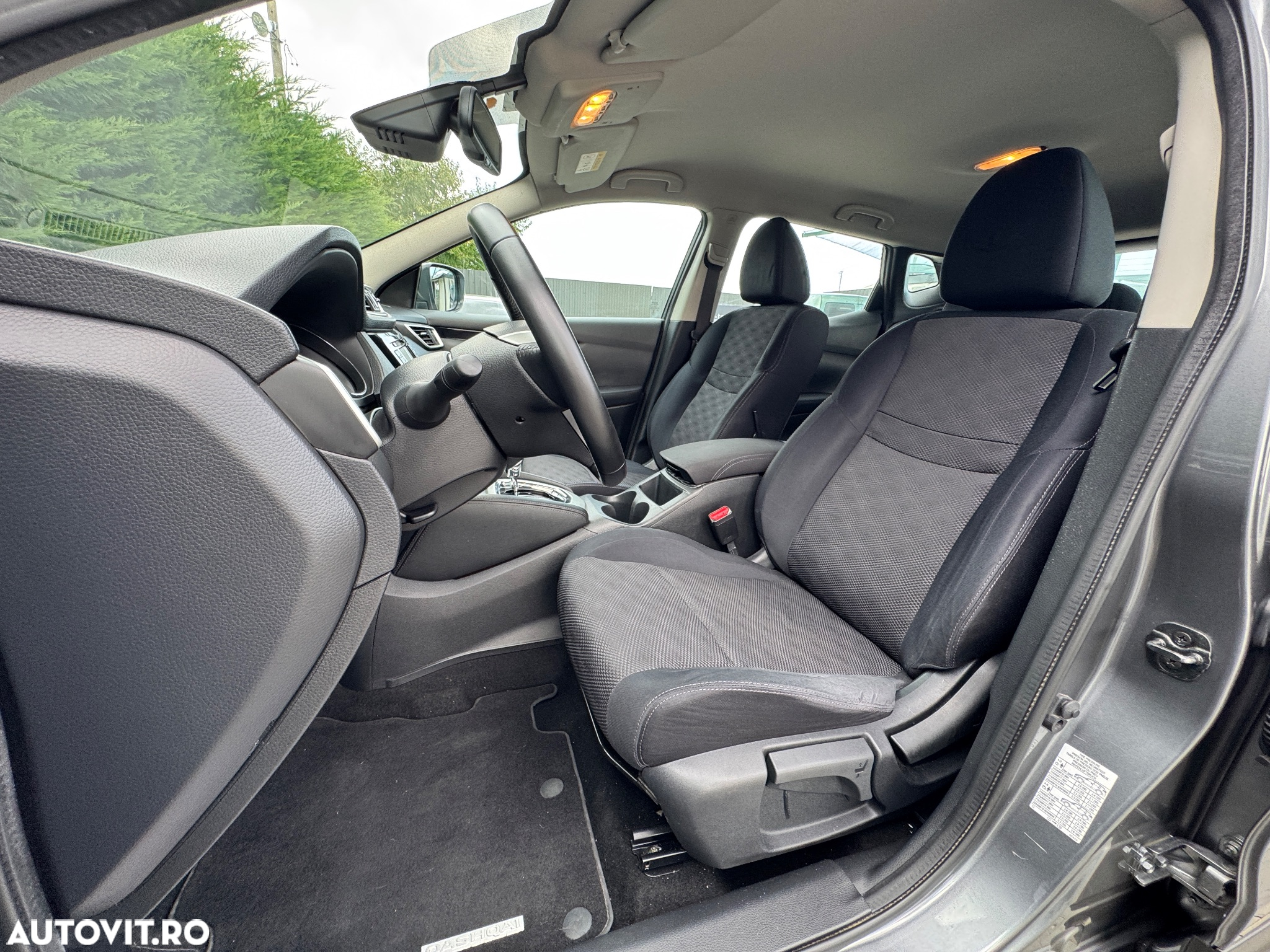 Nissan Qashqai 1.2 DIG-T Start/Stop X-TRONIC N-Connecta - 13