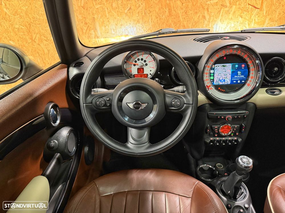 MINI Clubman Cooper D - 10