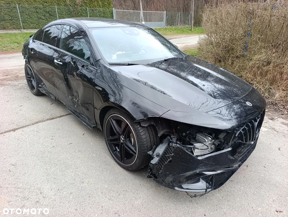 Mercedes-Benz CLA AMG 45 4Matic+ B AMG Speedsh 8G-DCT - 5