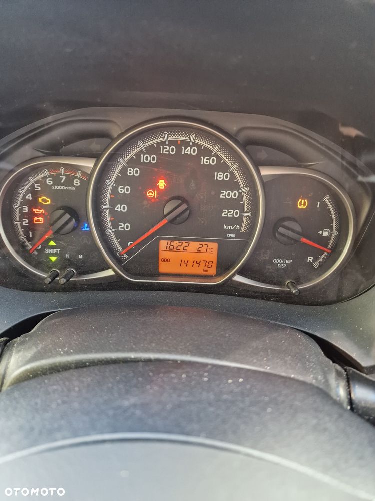 Toyota Yaris - 7