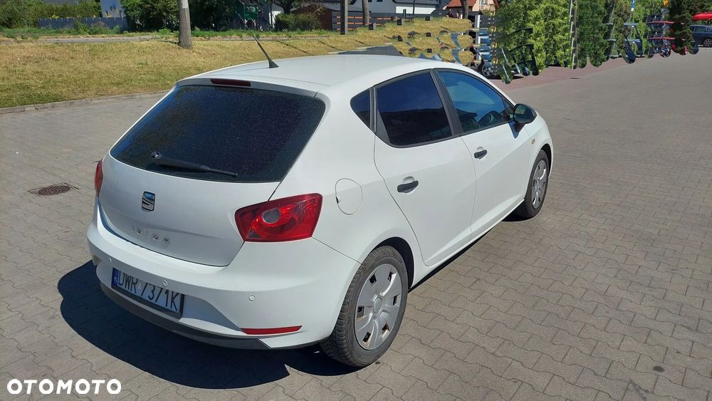 Seat Ibiza 2016 photo 3