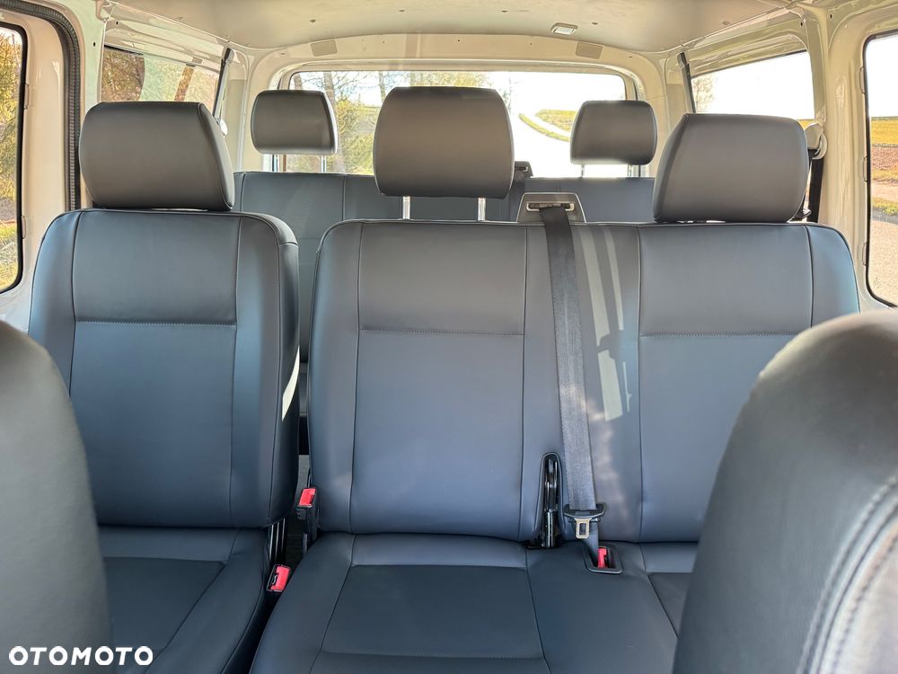 Volkswagen Transporter - 20