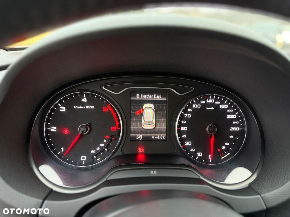 Audi A3 3-drzwiowe 2.0 TDI S line Sportpaket - 16