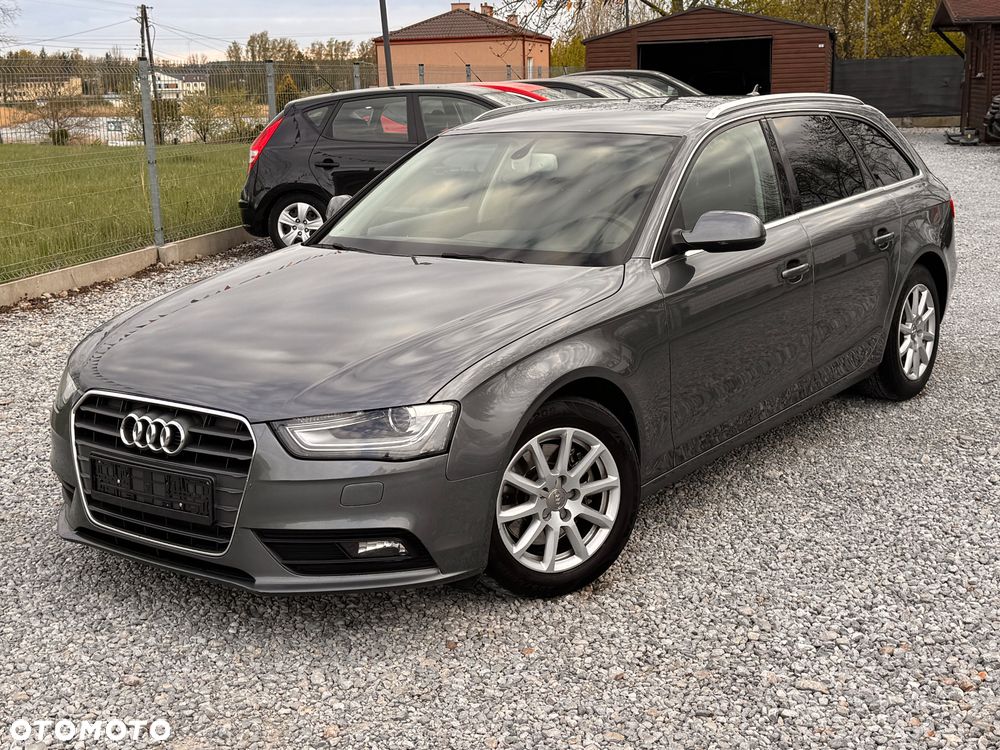 Audi A4 Avant - 1