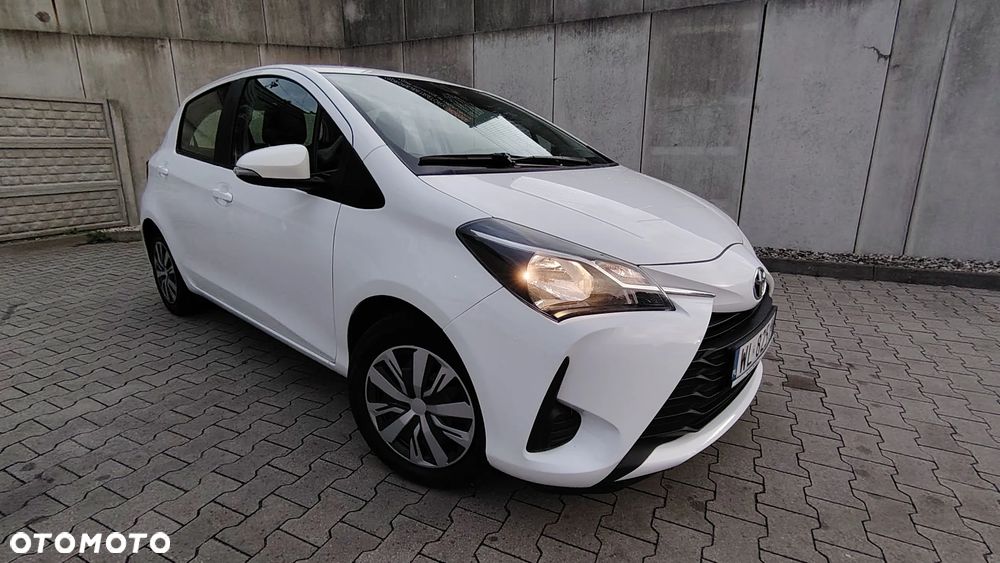 Toyota Yaris - 1
