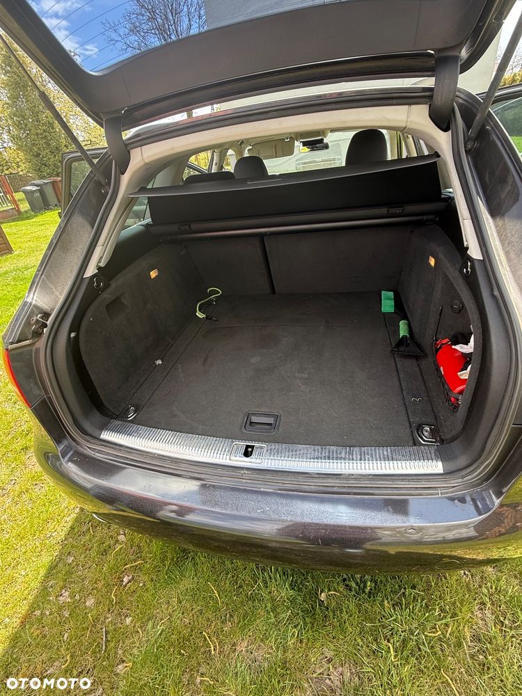Audi A4 Avant 2.0 TDI - 17