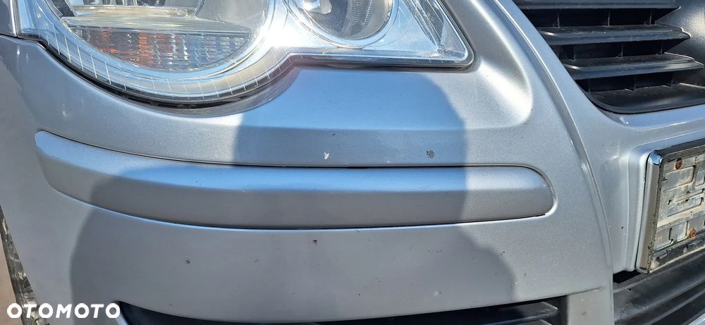 VW Polo 9N Lift 05- Zderzak Przód Przedni Kod Lakieru LA7W - 9