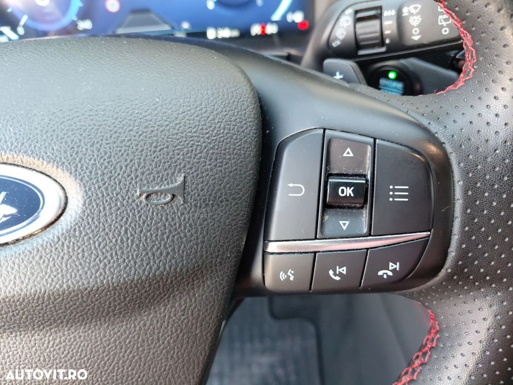 Ford Kuga 1.5 EcoBlue A8 FWD ST Line X - 23
