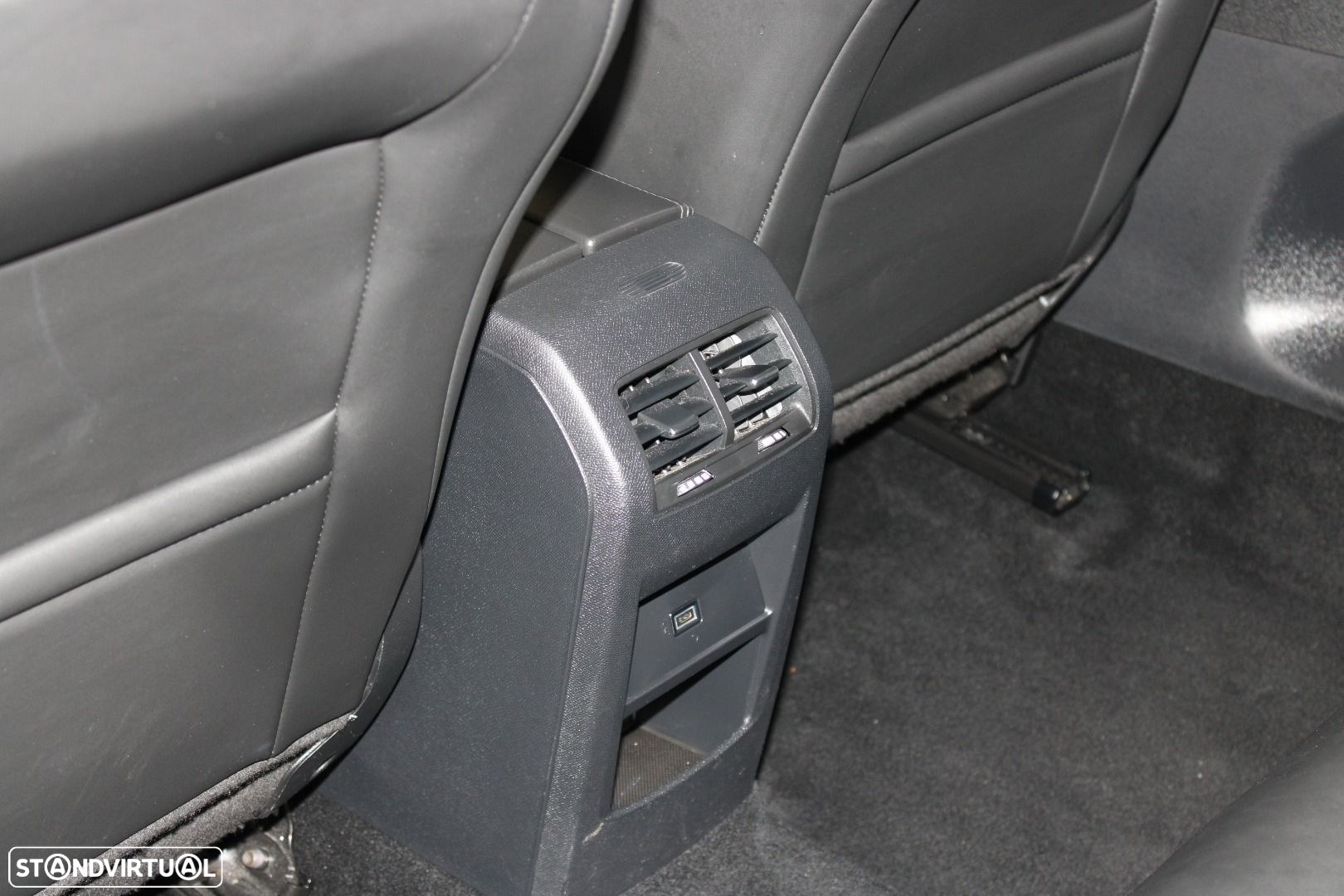 Citroën C5 X 1.2 PureTech Feel EAT8 - 33