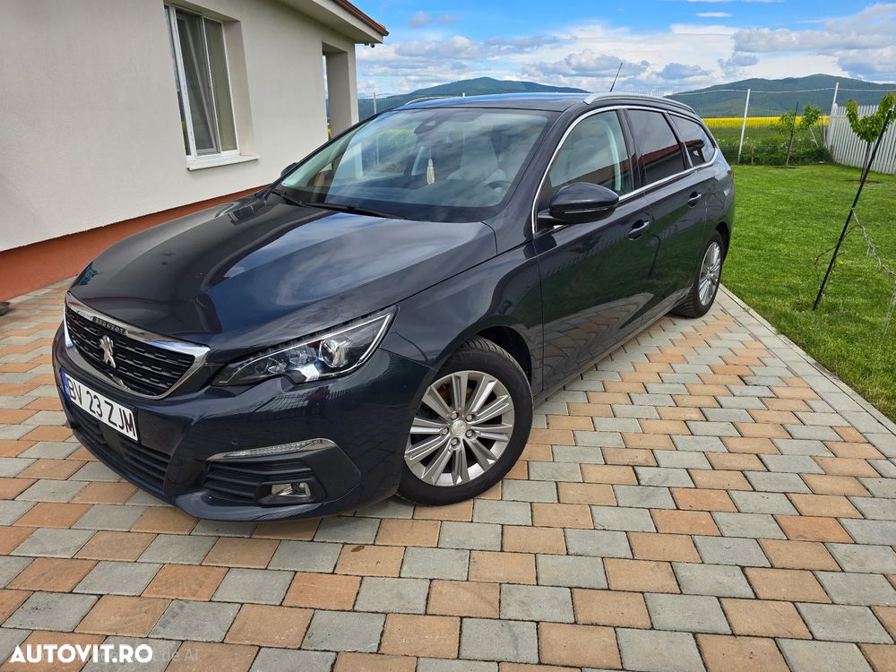 Peugeot 308 BlueHDi 130 Stop & Start Allure Business-Paket - 4