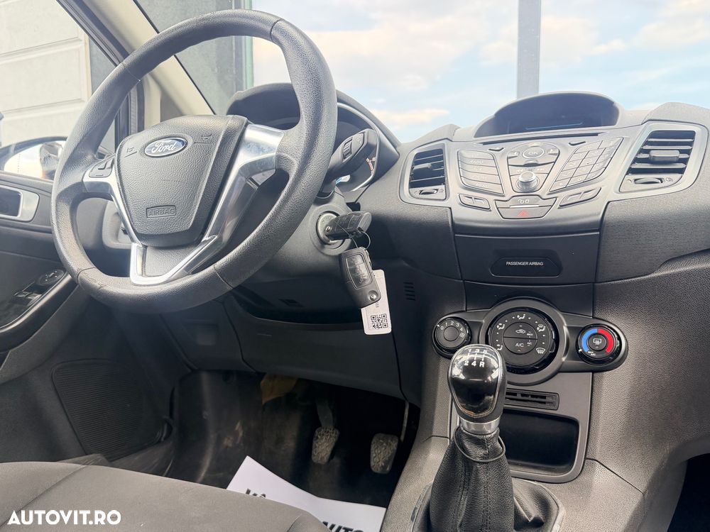 Ford Fiesta - 6