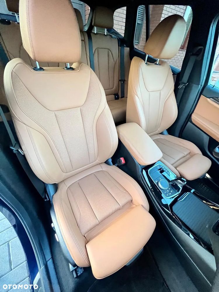 BMW X3 xDrive30i Advantage - 16