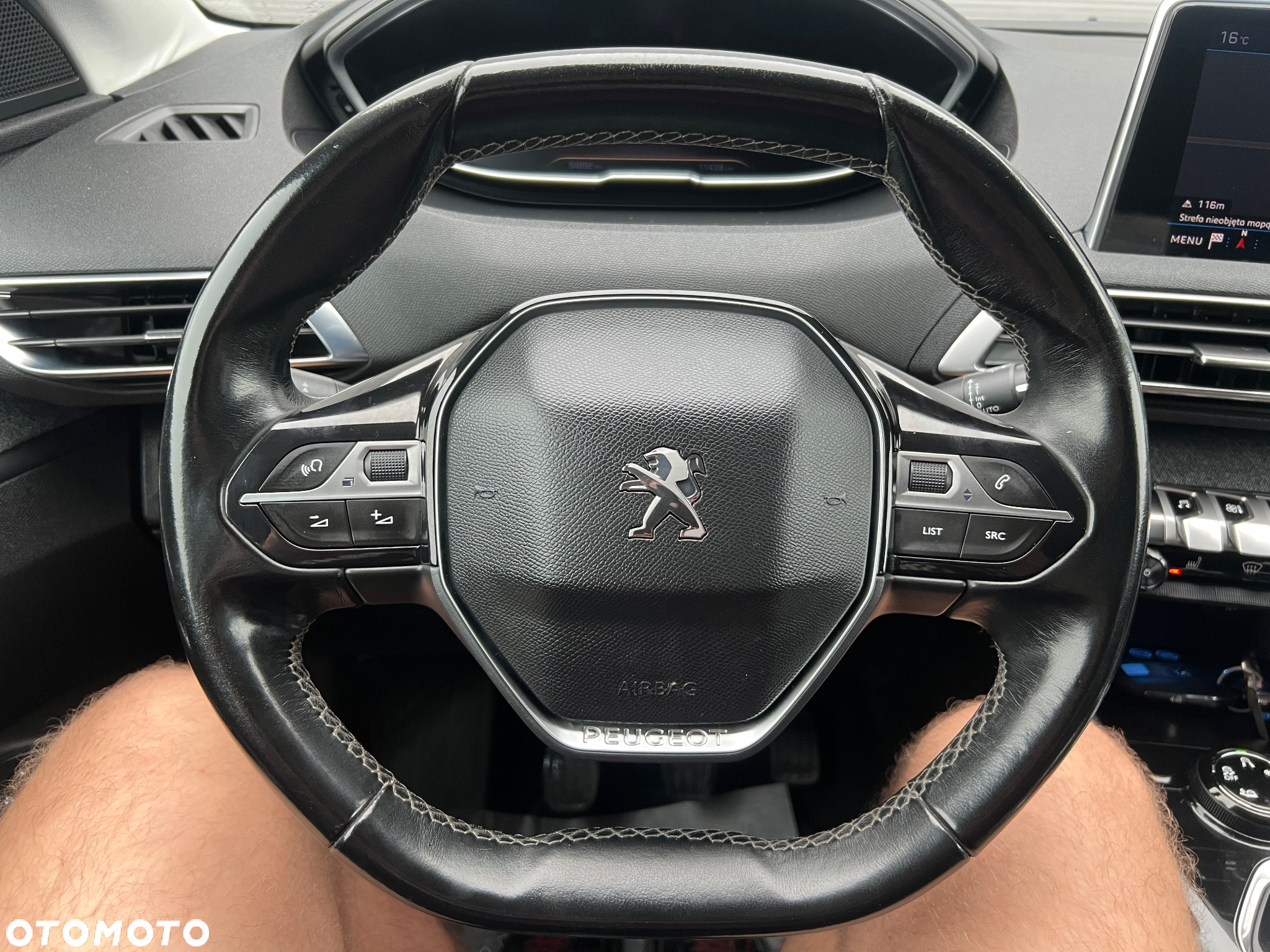 Peugeot 3008 1.2 PureTech Allure Pack S&S - 25