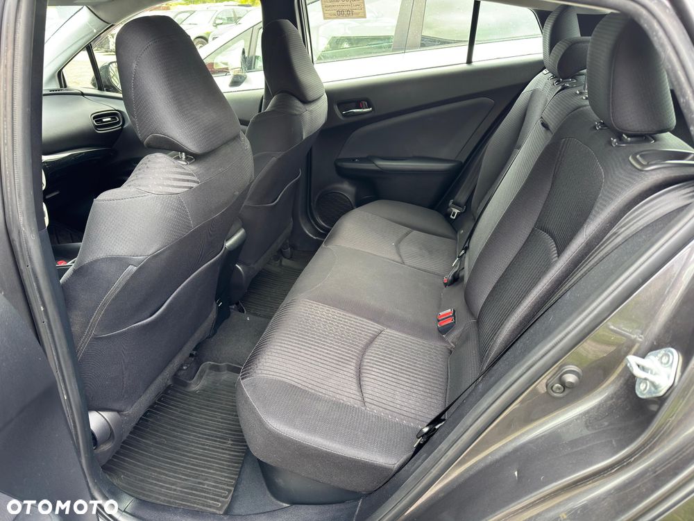 Toyota Prius 1.8 Hybrid Prestige - 9