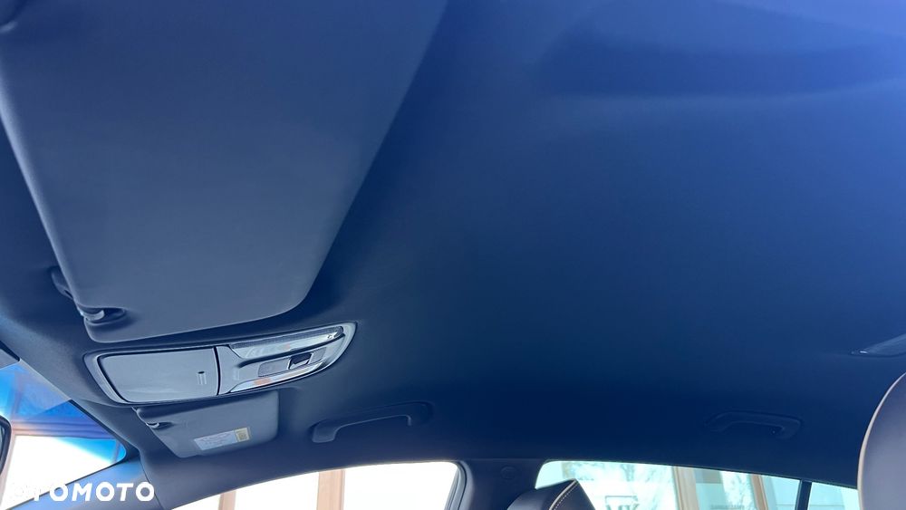 Kia Sportage 2.0 CRDI 4WD Automatik Dream-Team Edition - 23