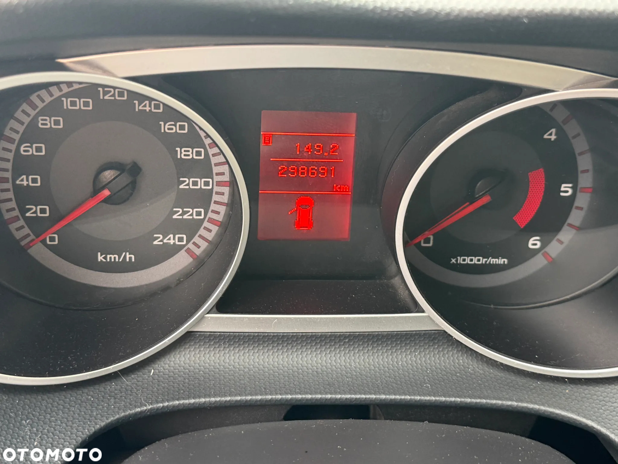 Mitsubishi Outlander 2.0 DID Intense - 12