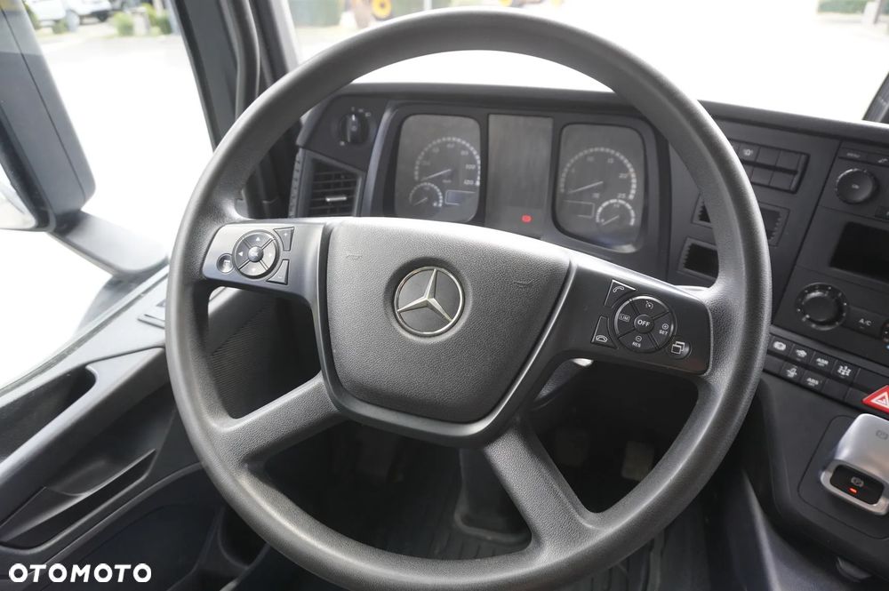 Iveco Arocs 3243 8x4 / 130 tys. km! / Wywrotka 2-stronna Meiller / hydroburta_259783 - 24