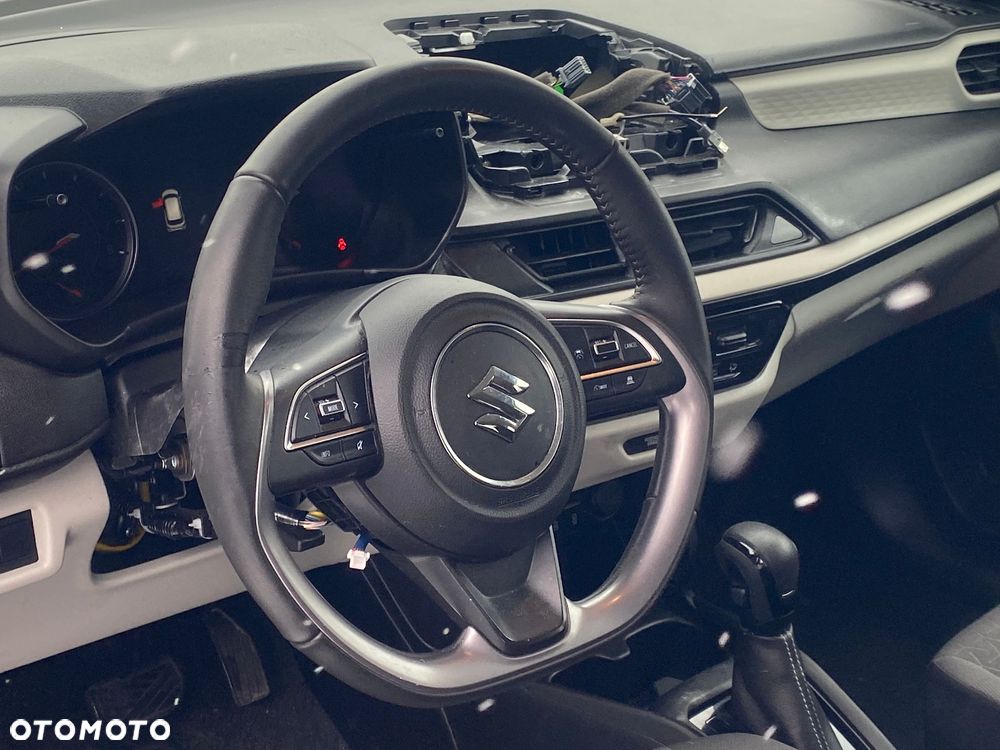 Suzuki Swift 1.2 Dualjet SHVS Premium Plus CVT - 15
