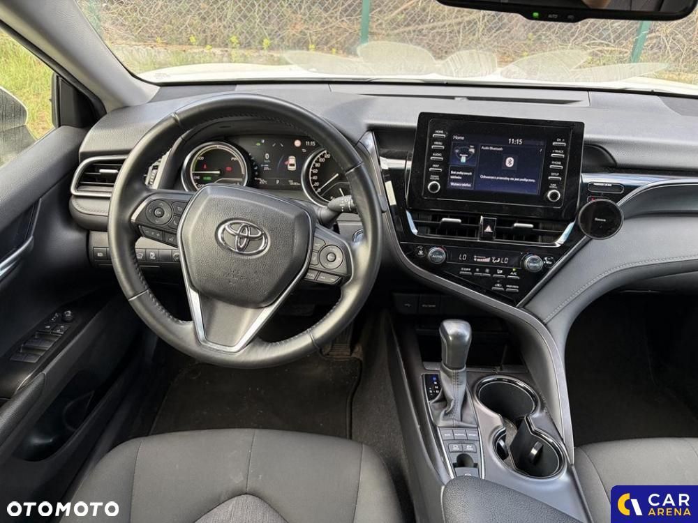 Toyota Camry - 14