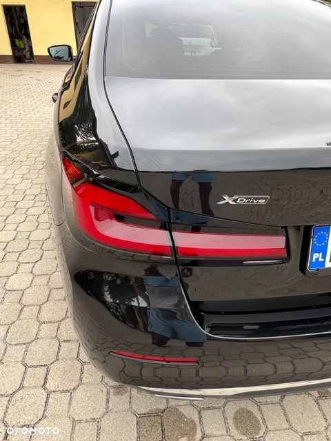 BMW Seria 5 530i xDrive Luxury Line - 9