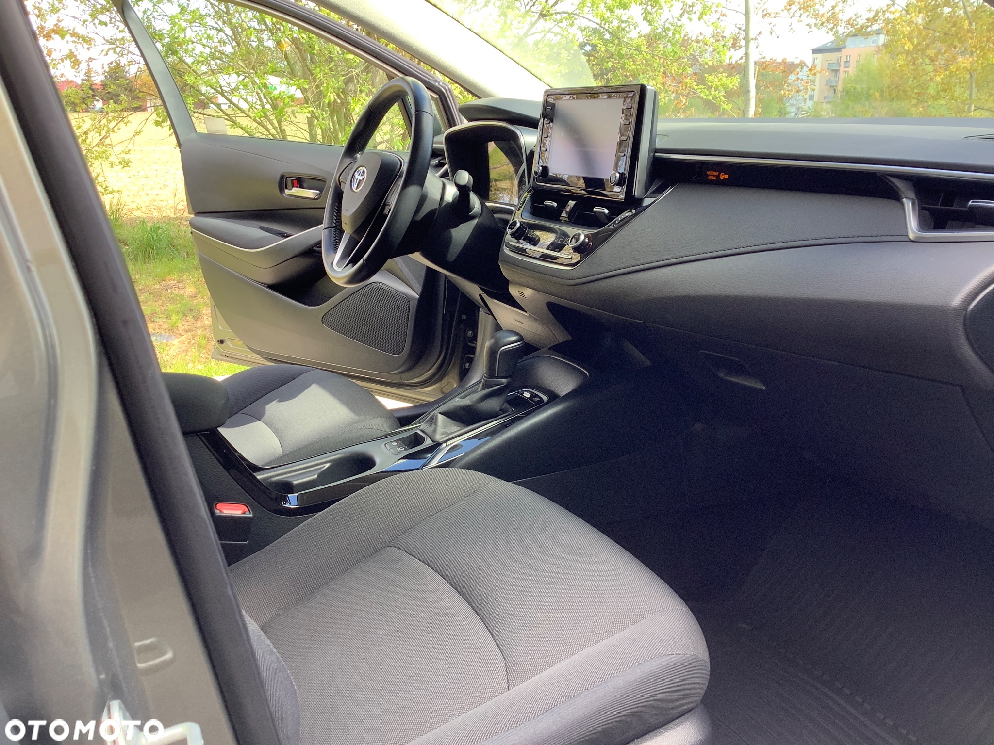 Toyota Corolla - 24