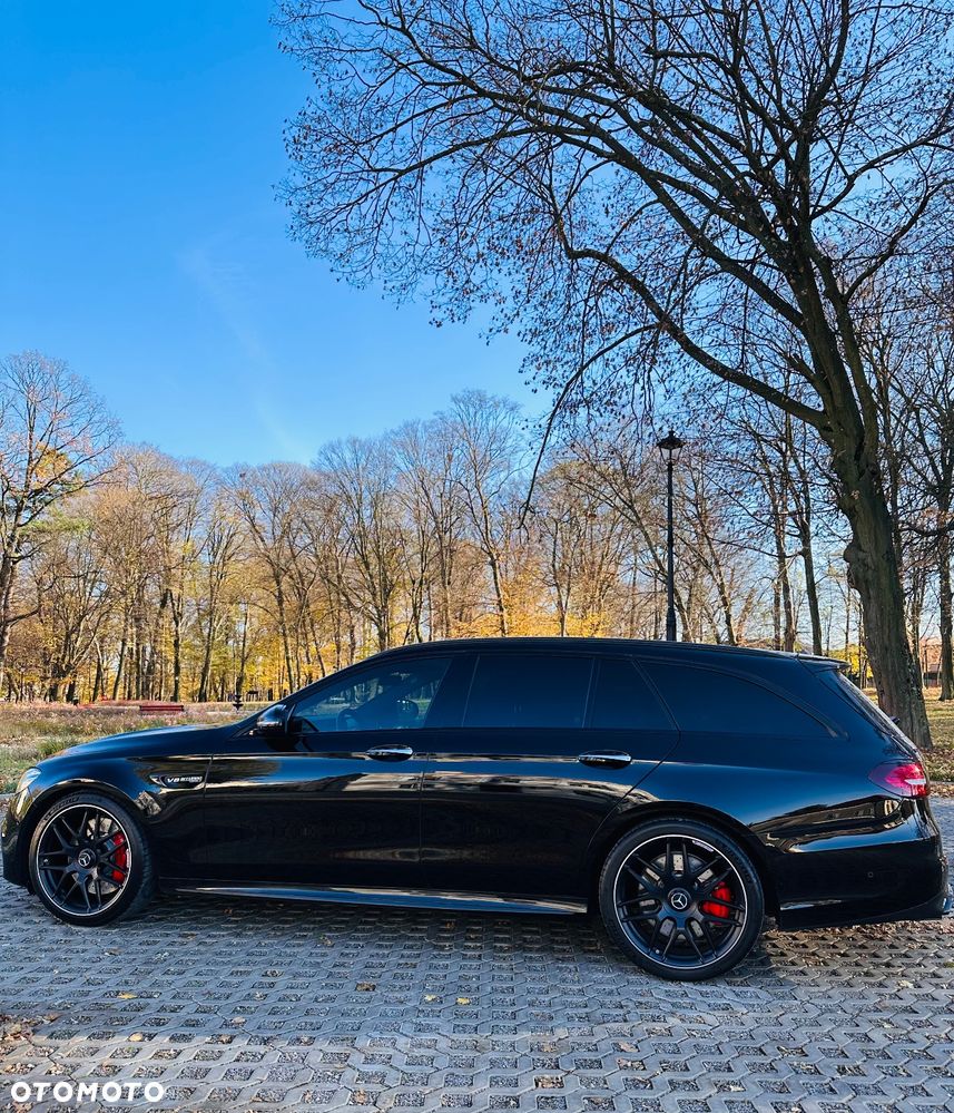 Mercedes-Benz Klasa E AMG 63 S 4Matic+ T 9G-TRONIC - 2