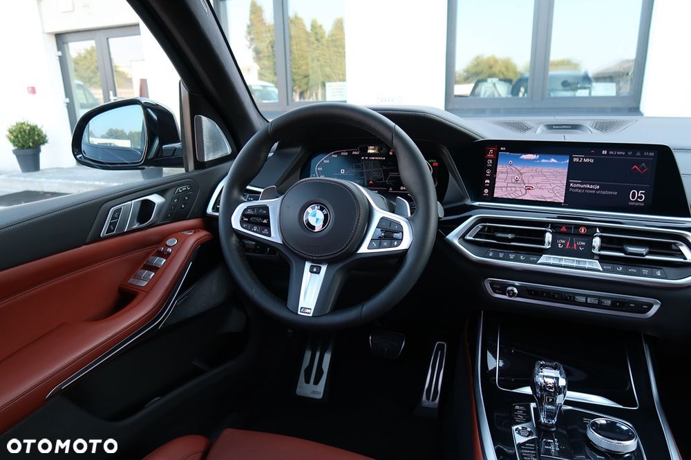 BMW X7 M50d sport - 25