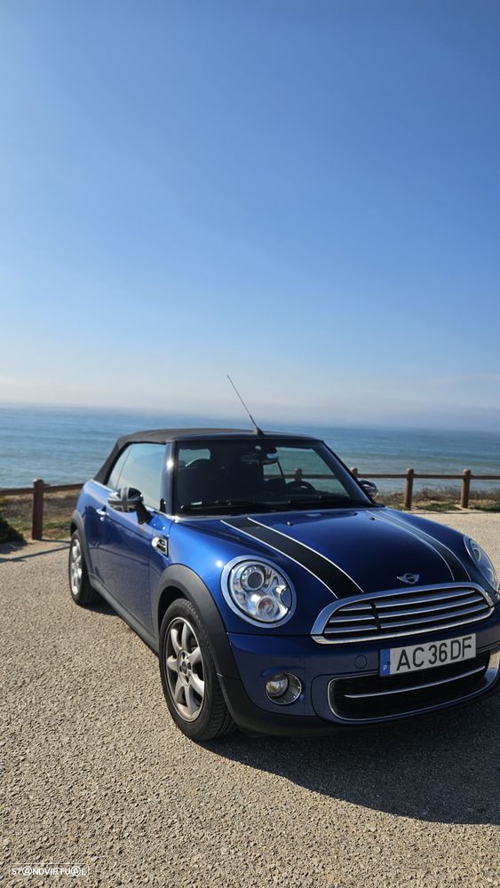MINI Cabrio Cooper D - 17