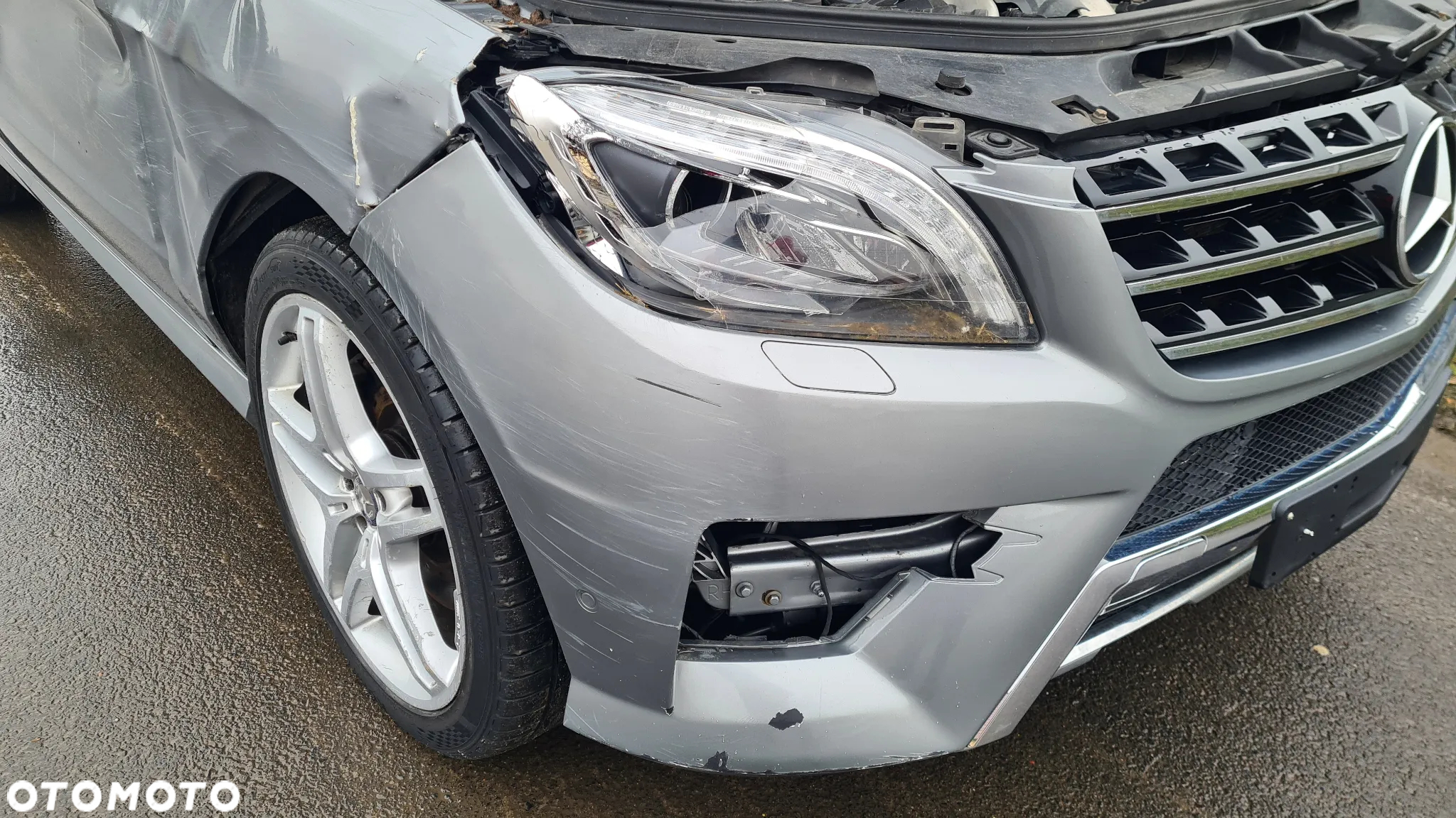 Mercedes-Benz ML 500 4MATIC (BlueEFFICIENCY) 7G-TRONIC - 14