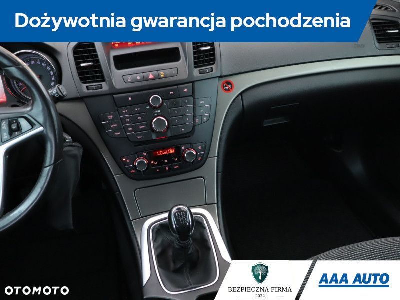 Opel Insignia - 10