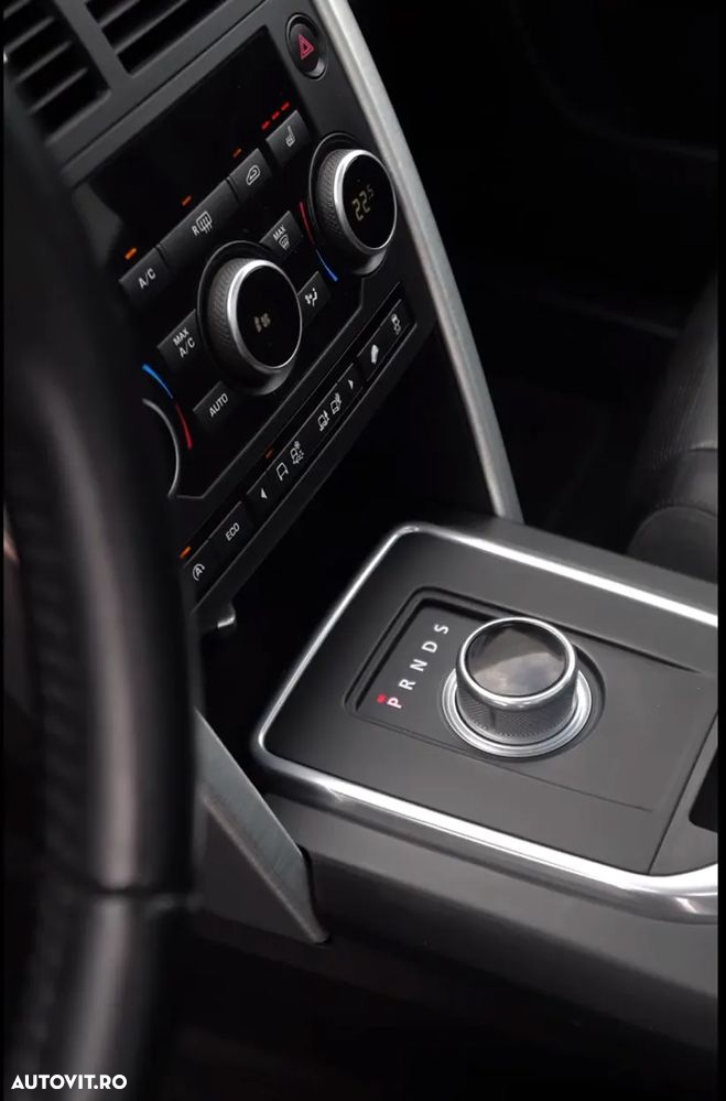 Land Rover Discovery Sport - 6