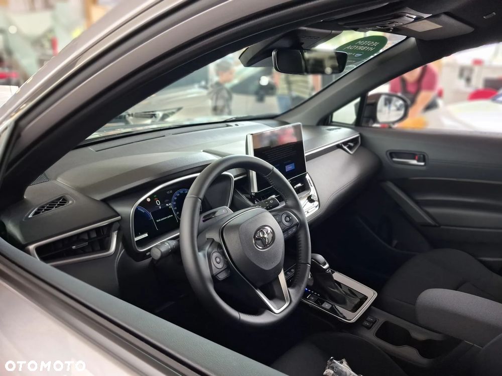 Toyota Corolla 1.8 Hybrid Style - 14