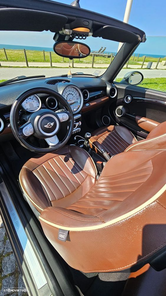 MINI Cabrio Cooper - 10