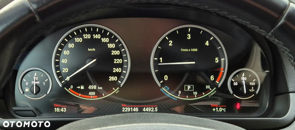 BMW Seria 5 520d Luxury Line - 15