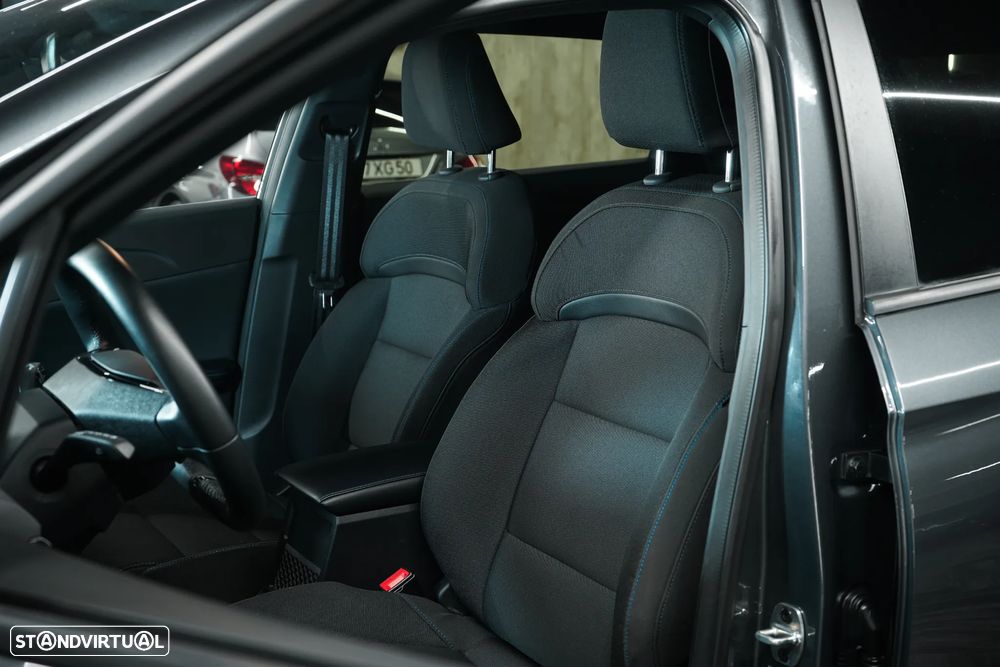 MG MG4 64 kWh Luxury - 20