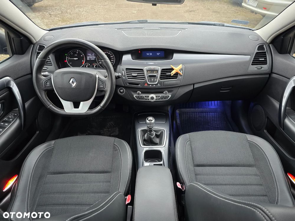 Renault Laguna 2.0 dCi Dynamique - 23