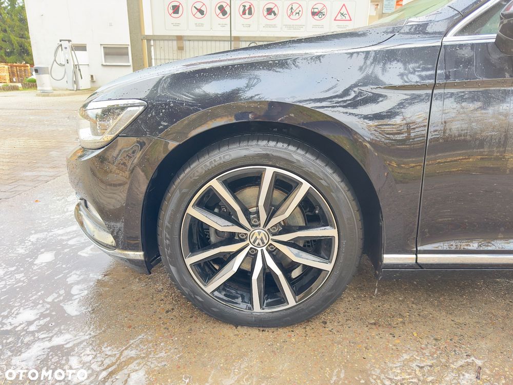 Volkswagen Passat 2.0 TDI BMT Highline DSG - 11
