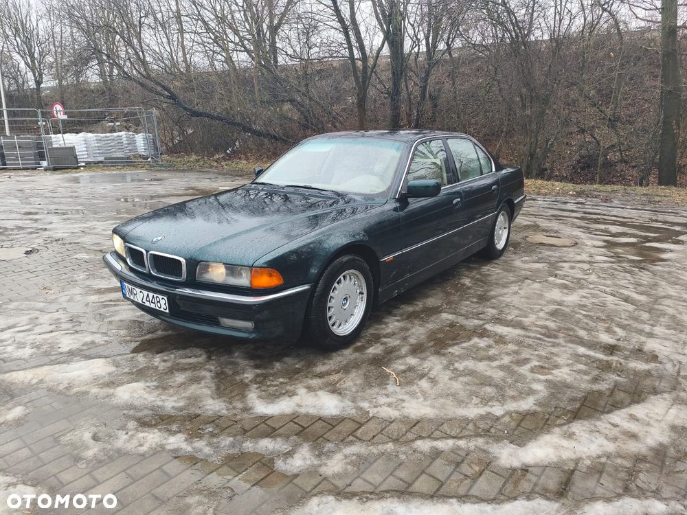BMW Seria 7 - 4